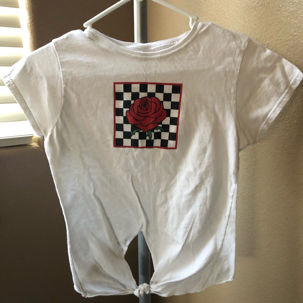 rose tee shirt